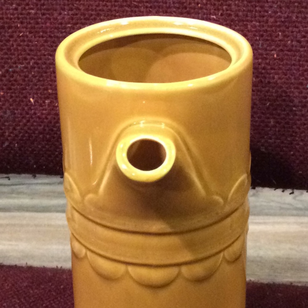 Pitcher - Picture 6 of 9
